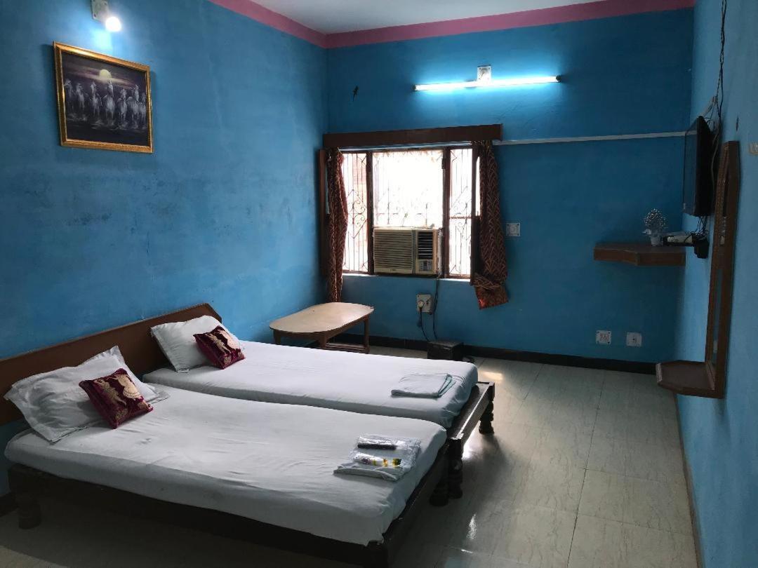 Hotel Yogi Lodge Khajurāho Exterior photo